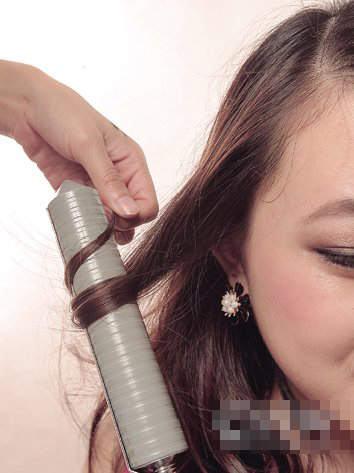 С�������С��Ů