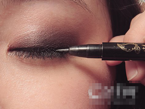 С�������С��Ů