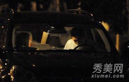 �����泵�𱻹���͵�ĵ�10��Ů��