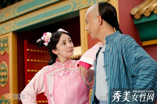 《宫锁心玉》杨幂冯绍峰新婚吻照曝光