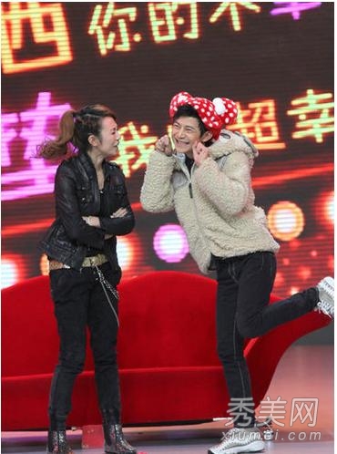 传何炅与妻子王菁低调结婚 温馨婚房曝光