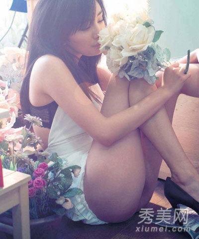 ��ү���� Ů��Ϊ����װ��¶�Ը�����