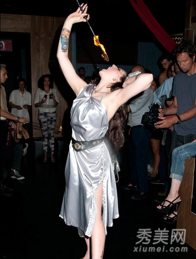 ����������������ʽӾװ ҹ�����������