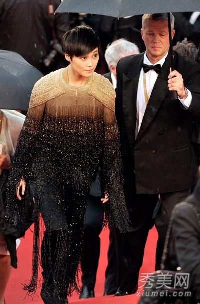 ��66����ɵ�Ӱ�� ����Ů�Ǻ�̺����