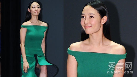 ������С��к��Է�ɧ ��B��ȹ����¶��