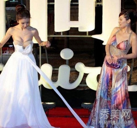 ����»�¶�� 18��Ů���߹�˲���̵�