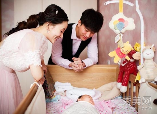 ��С�Ů�����³ɳ���Ƭ�̵� �����鶯�ɰ�