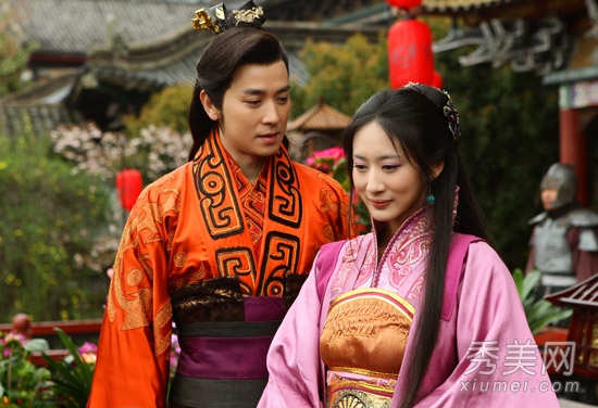 �������������¾��� Ů������԰���������ع�