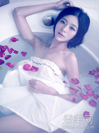 盘点十大女星浴缸湿身胴体撩人
