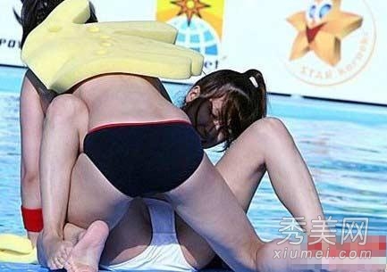 日本变态综艺 男子赤身撕美女衣服露点