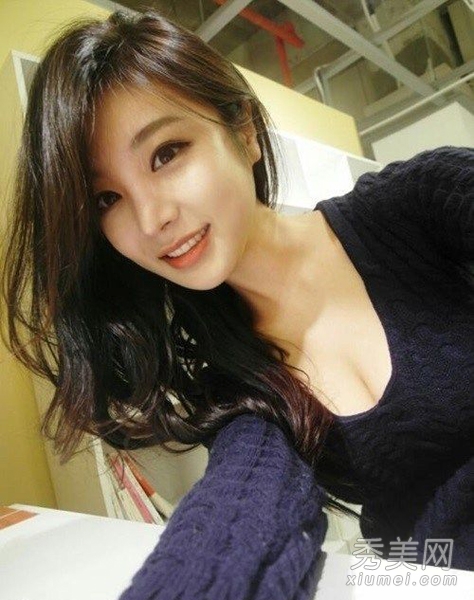 韩女主播朴佳琳私照曝光 低胸美胸走光