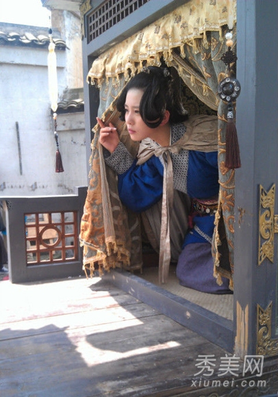 《大漠谣》改名《风中奇缘》 刘诗诗最新剧照