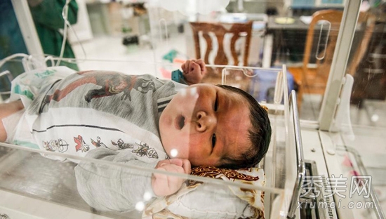 200������������Ӥ ���ھ޴�Ӥ���̵�