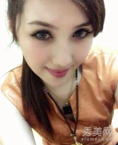 黄海波嫖娼变性女 娱乐圈“人妖”整容前后