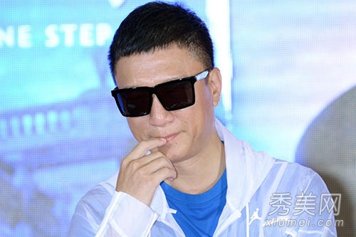 巨春雷掌握姚晨出轨新证:圈内朋友给我消息