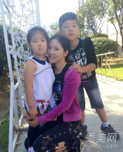 ����Ů����Ƭ�ع� һ���Ŀں��պ���ܰ