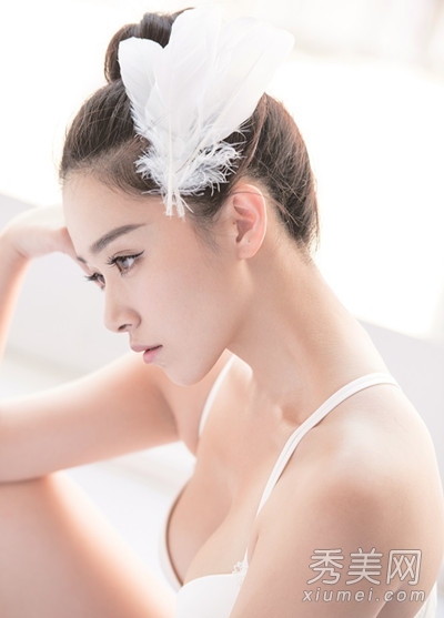 阚清子秀饱满美乳 这样的胸型值得拥有