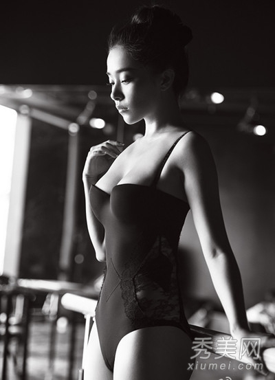 阚清子秀饱满美乳 这样的胸型值得拥有