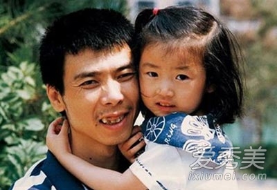 冯小刚前妻近照首次曝光 气质出众
