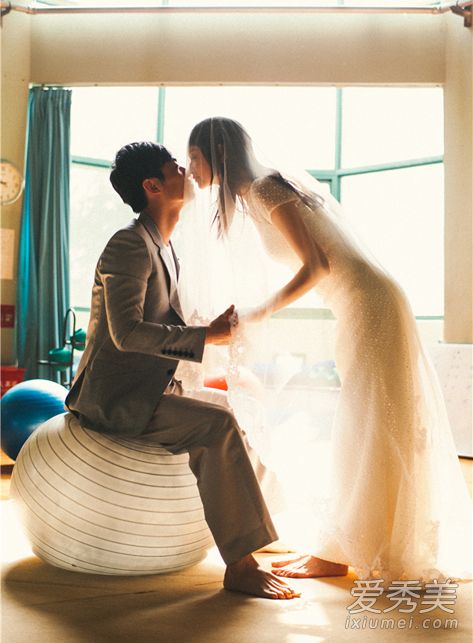 朱亚文沈佳妮结婚照曝光 婚纱照浪漫唯美