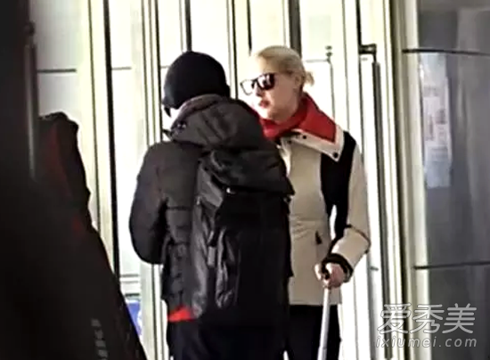 撒贝宁将与外籍女友结婚 撒贝宁女友李白个人资料照片_撒贝宁女友