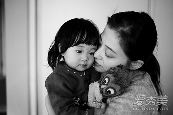 老公太会拍!梅婷日常生活照被赞“美若天仙”_梅婷近况