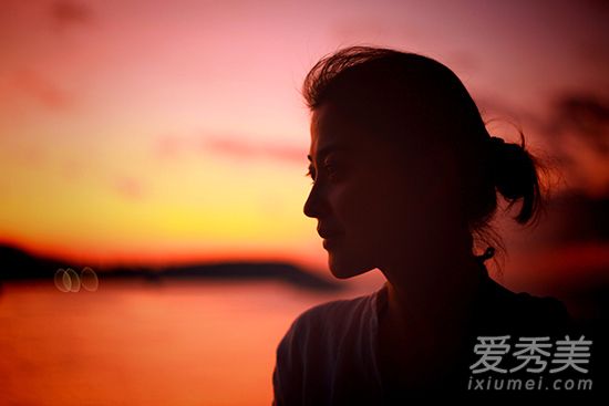 老公太会拍!梅婷日常生活照被赞“美若天仙”_梅婷近况