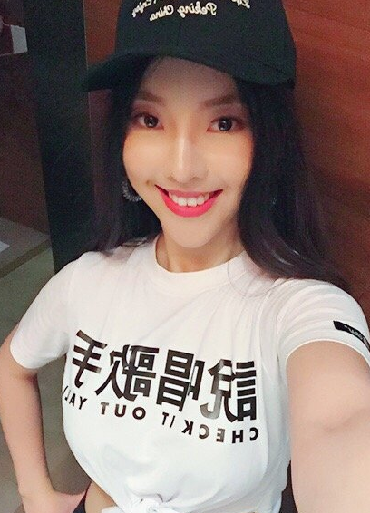超级女声莫安琪是谁 2016超女莫安琪微博个人资料照_2016超女海选