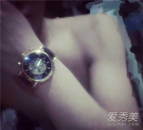 ������Ů�����������Ĵ�߶Ȳ����� ��������˽�����ع�_Ů����������