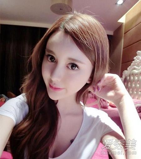 小G娜原名个人资料遭起底 家庭背景殷实爱炫富_小G娜照片