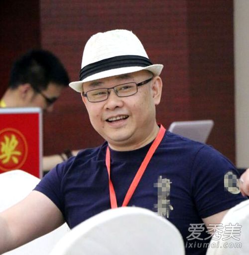 刀郎近照曝光发福爆肥 刀郎怎么不唱歌了刀郎现状怎么样_刀郎近况