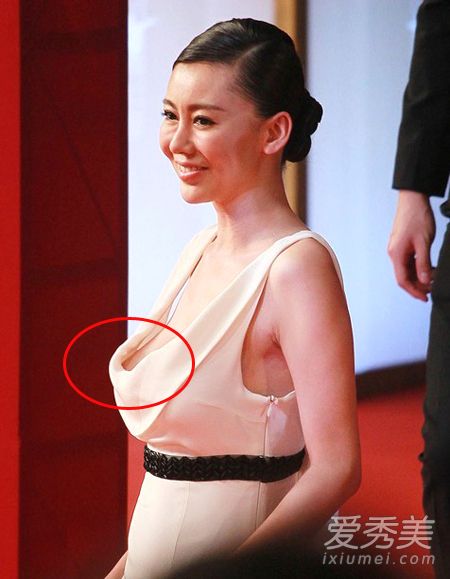 �߹�Ů������ܰ�蹮����������͸��¶������_Ů���߹�ͼƬ