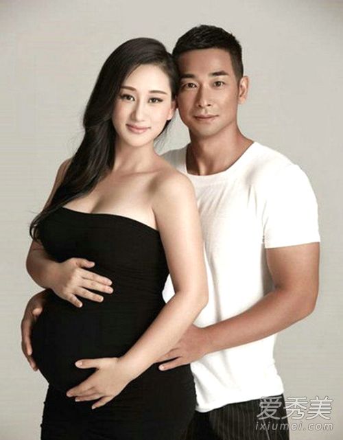 赵文卓与妻子大尺度孕照写真曝光 被赞身材好_赵文卓老婆怀孕