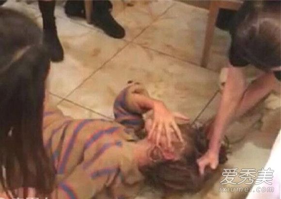 ��˼˼˯�������ѱ�������ô���£���˼˼��˭������Ƭ_��˼˼˯�������ѱ���