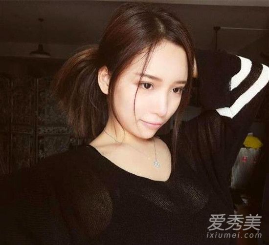 ���1022����������ǰŮ����������Ů�����ϱ�����Ƭ_������Ů����˭