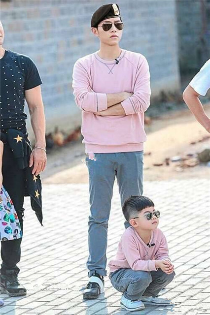 安吉有多像东北宋仲基?看完对比照不得不信_沙溢儿子照片