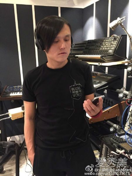 С�μ������ع� ���ٷ��μ���ô��ʶ������΢������_С�μ�������˭