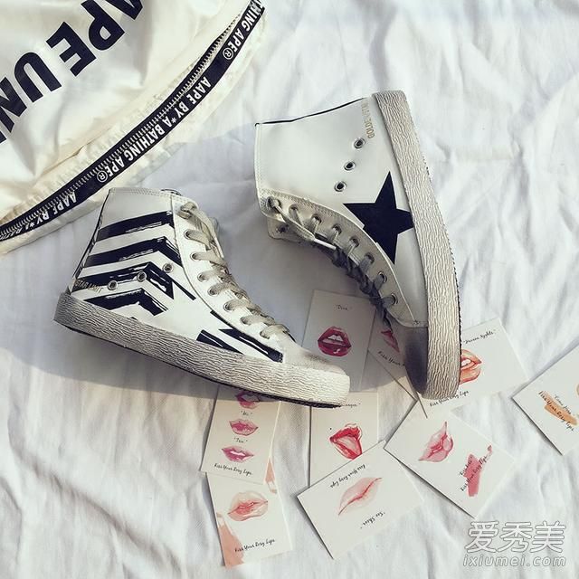 С��Ь�ÿ���golden gooseС��Ь�����������_С��Ь��ʲô��λ