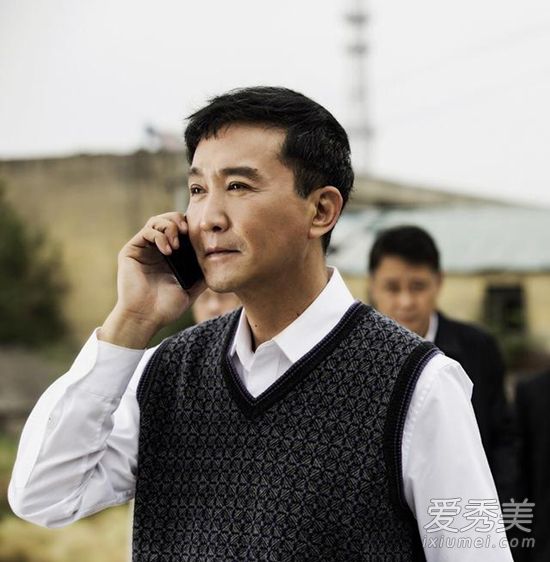 达康书记同款格子西装是什么牌子 达康书记同款衣服图片