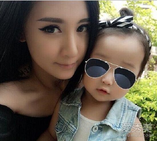 刘洲成老婆有几个孩子 刘洲成老婆前夫是谁