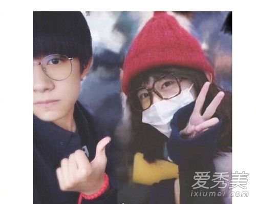 易烊千玺与刘艳芬的爱情故事是什么梗