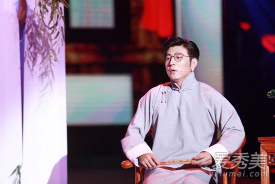 ������С����̨�� ������СƷС����������̨�ʾ籾