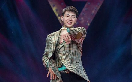 2017快乐男声养鸡是谁 2017快男养鸡张航个人资料微博大起底
