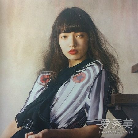 小松菜奈大尺度图片 日本嫩模小松菜奈私房照