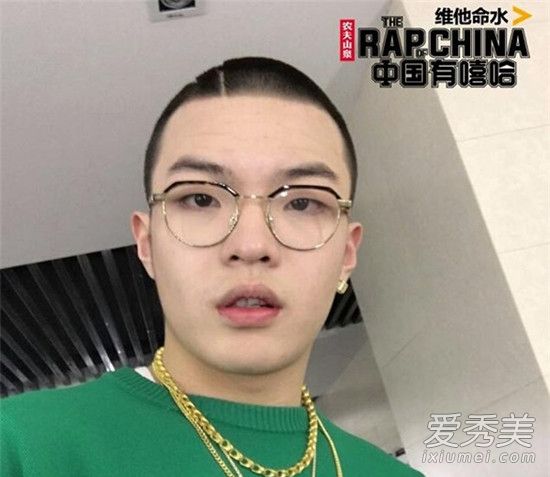中国有嘻哈小白唱的什么歌 中国有嘻哈brantb小白真名个人资料
