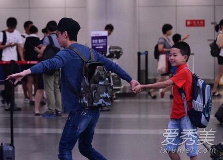 何炅哥哥的个人资料 何炅的哥哥何昊的图片