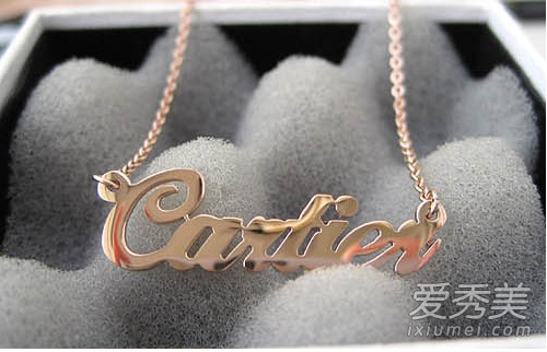 ��������������Щ�� ��������������ɫ�� �����������е��ڿ���