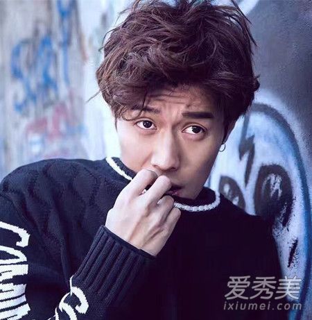 热依扎和周游是怎么在一起的 周游演过哪些电视剧