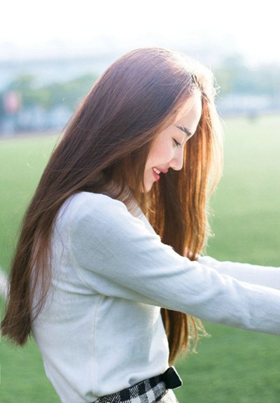 2012车展style 车模美胸透视装衣不蔽体