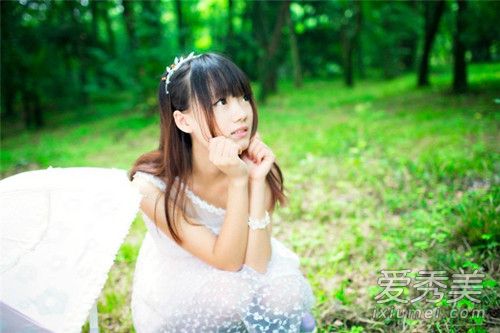 2012车展style 车模美胸透视装衣不蔽体